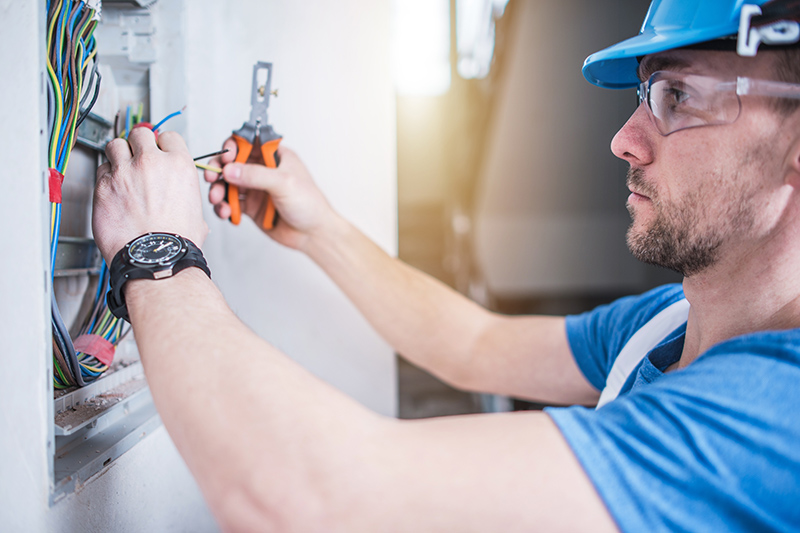 Electrician Qualifications in Chorley Lancashire